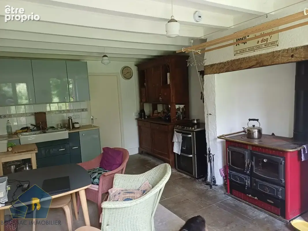 Maison 83 m² à Leyrat  - photo 4