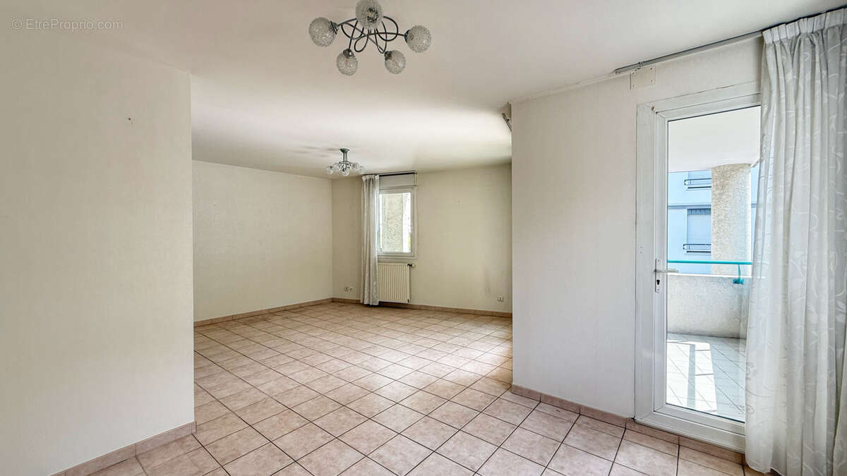 Appartement à VOIRON