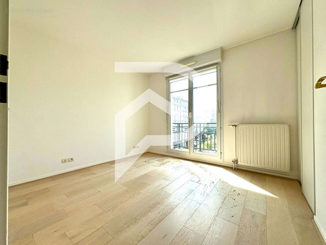 Appartement à SAINT-GRATIEN