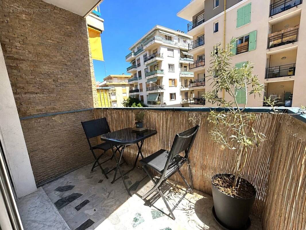 Appartement à NICE