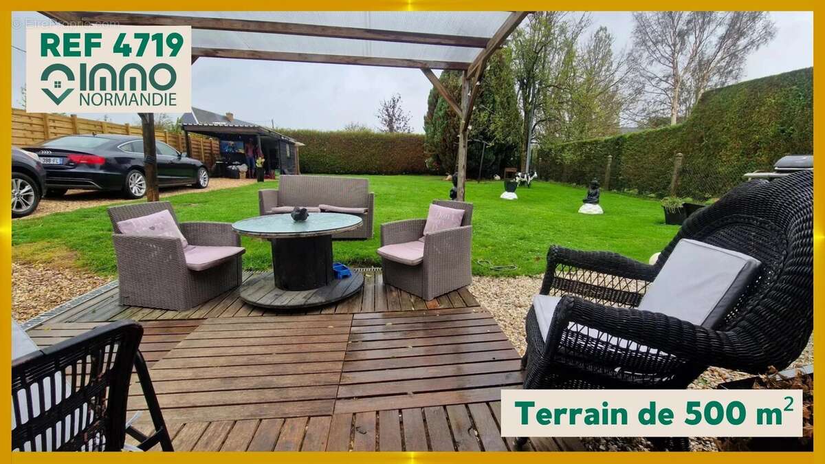 Maison à COURBEPINE