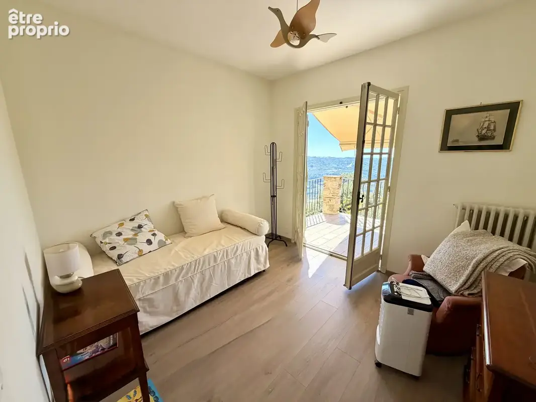 Villa 5 pièces Gattières proche vignoble saint jeannet - Vue Mer - photo 16