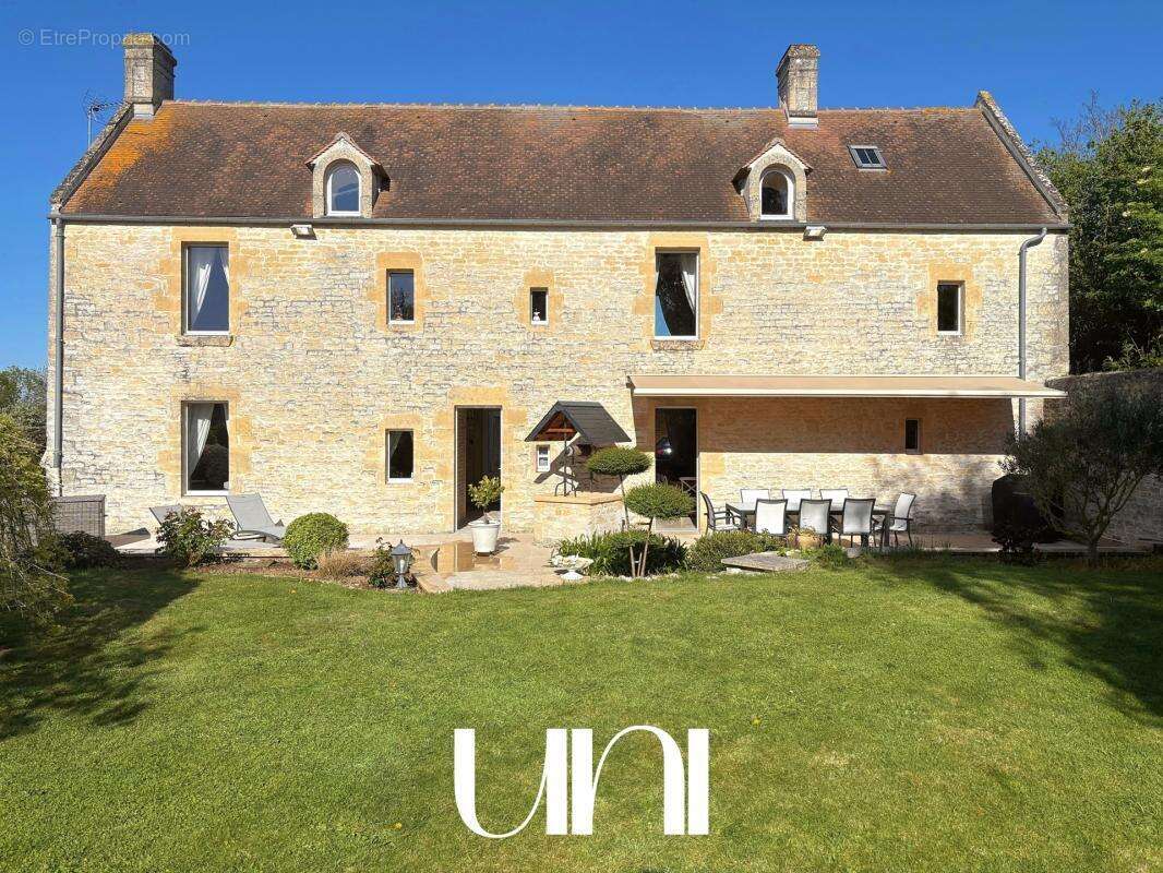 Maison à CREULLY
