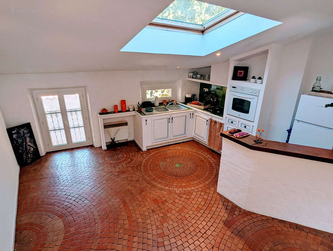 Appartement à SALERNES