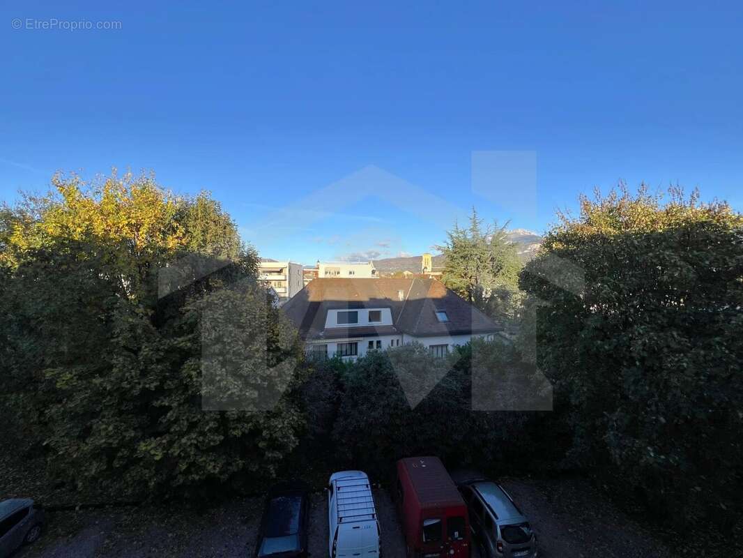 Appartement à MOIRANS