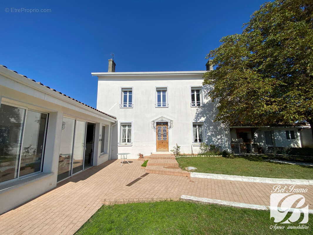 Maison à BELIGNEUX