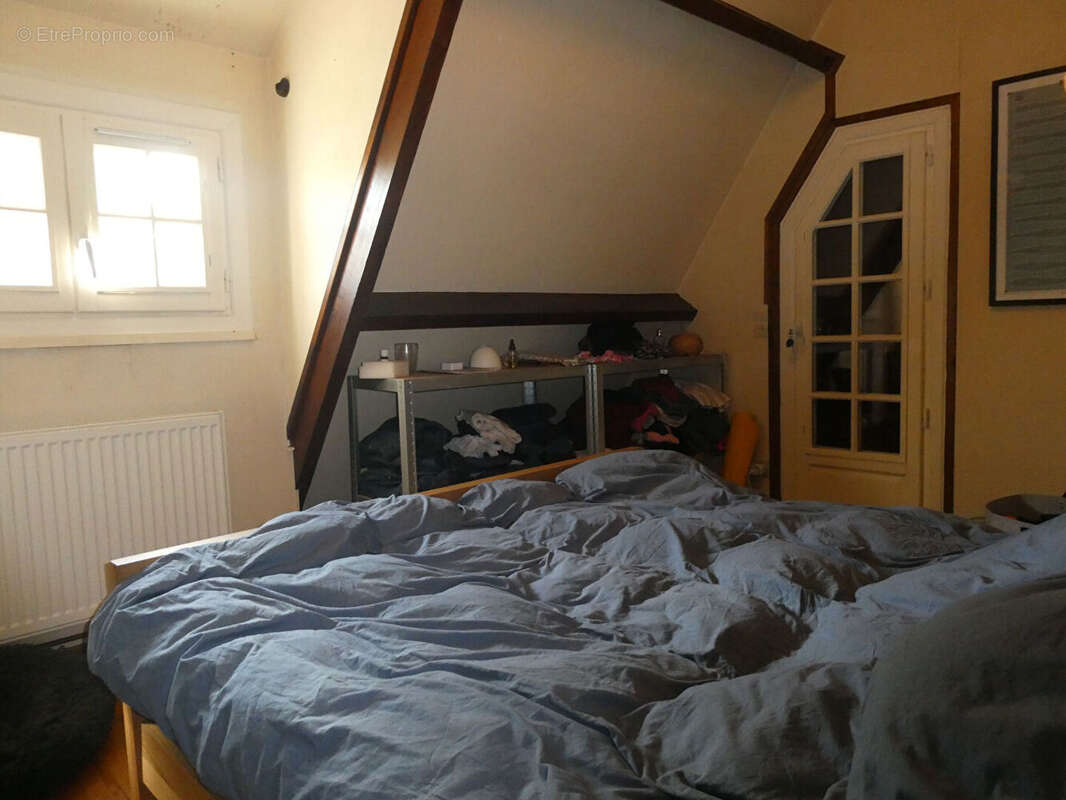 Maison à CORMEILLES