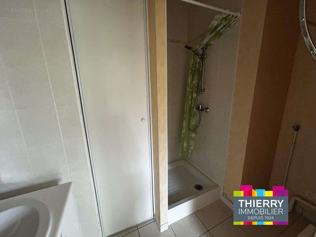 Appartement à TREILLIERES