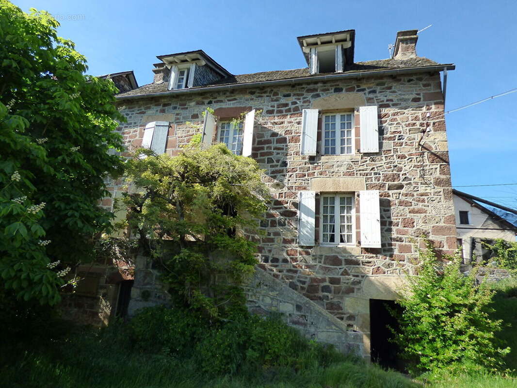 Maison à ESPALION