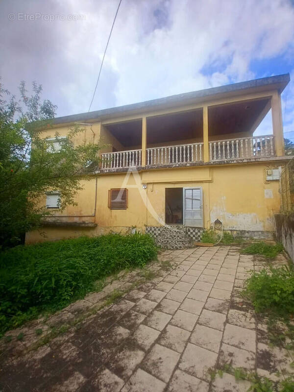 Maison à FORT-DE-FRANCE