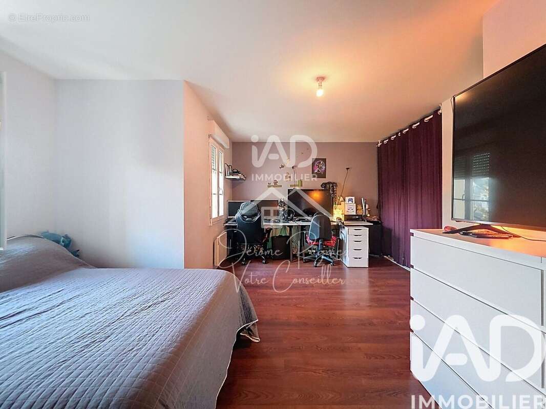 Photo 7 - Maison à LE PLESSIS-BELLEVILLE