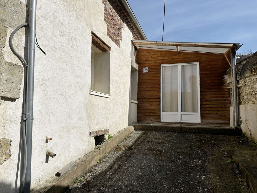Maison à SAINTE-GENEVIEVE