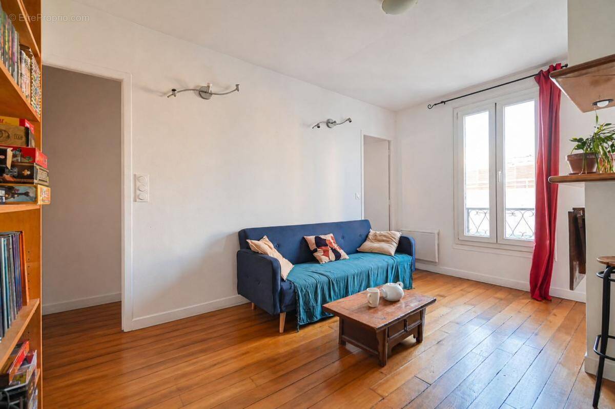 Appartement à PARIS-18E