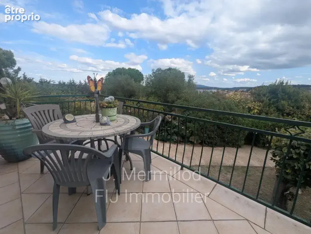 Maison 7 pièces / 183 m² / 393 000 EUR / SAINT-PRIVAT-DES-VIEUX - photo 7