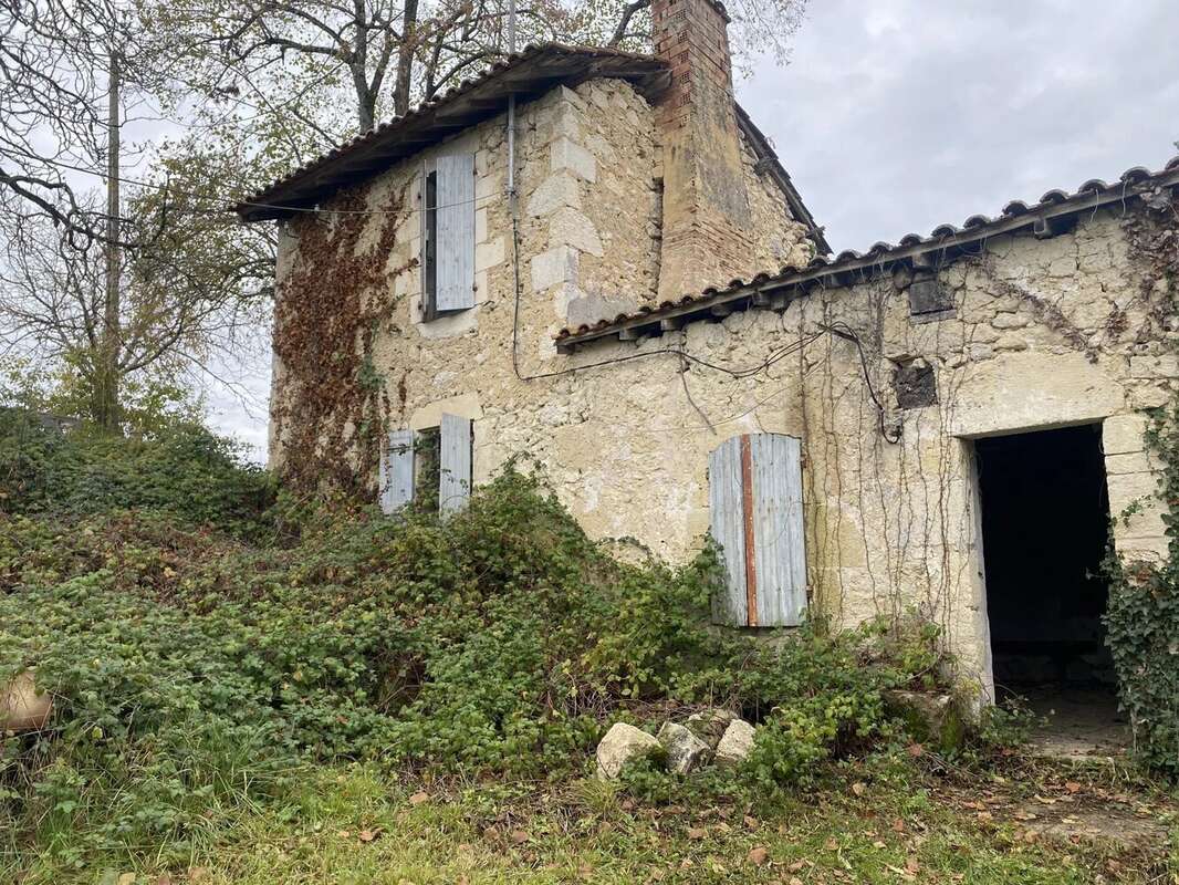 Projet de rénovation – Bâtiment en pierre - photo 2
