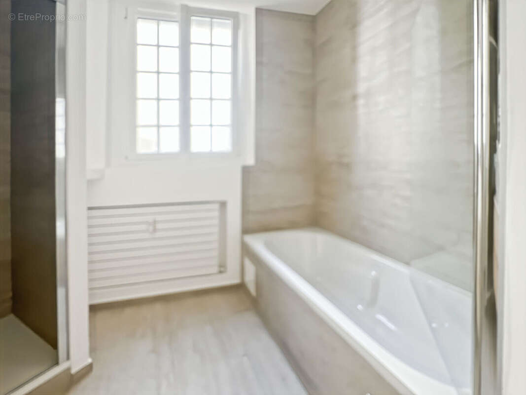 Appartement Paris 3 pièce(s) 69 m2 - photo 10