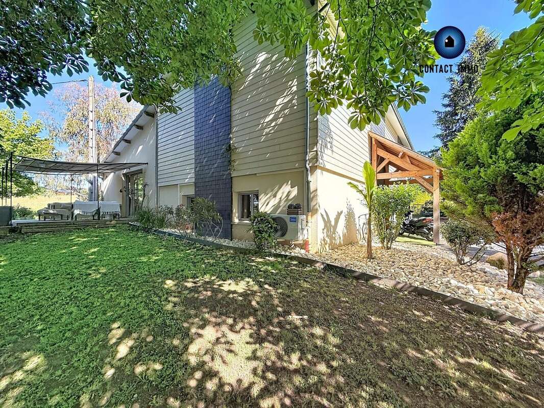Maison 184 m² à Saint-Pantaleon-De-Larche  - photo 2