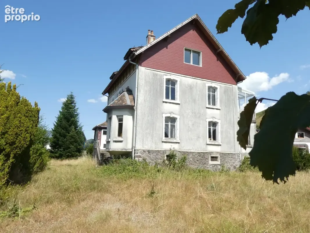 Maison à LE THILLOT