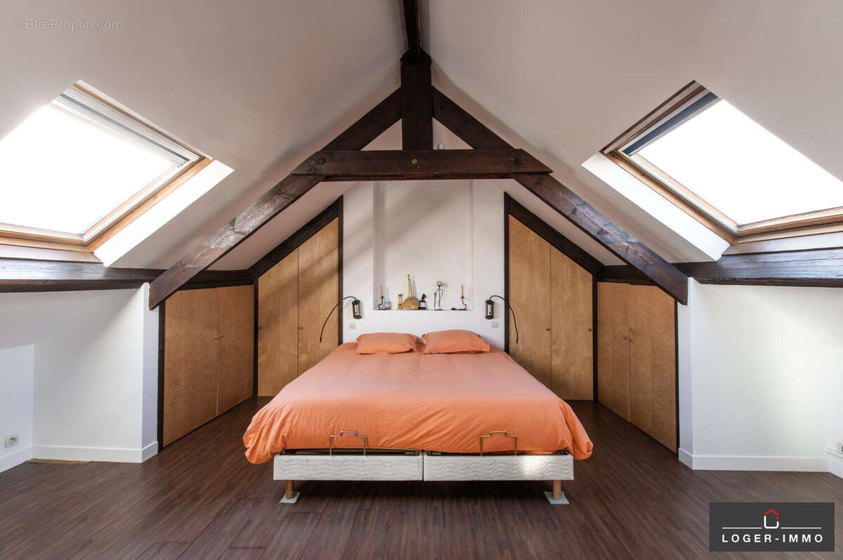 Maison à SAINT-MAUR-DES-FOSSES