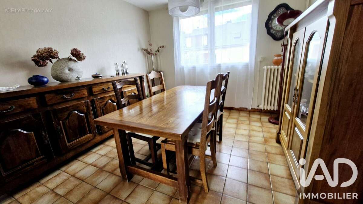 Maison 104 m² à Luce  - photo 6