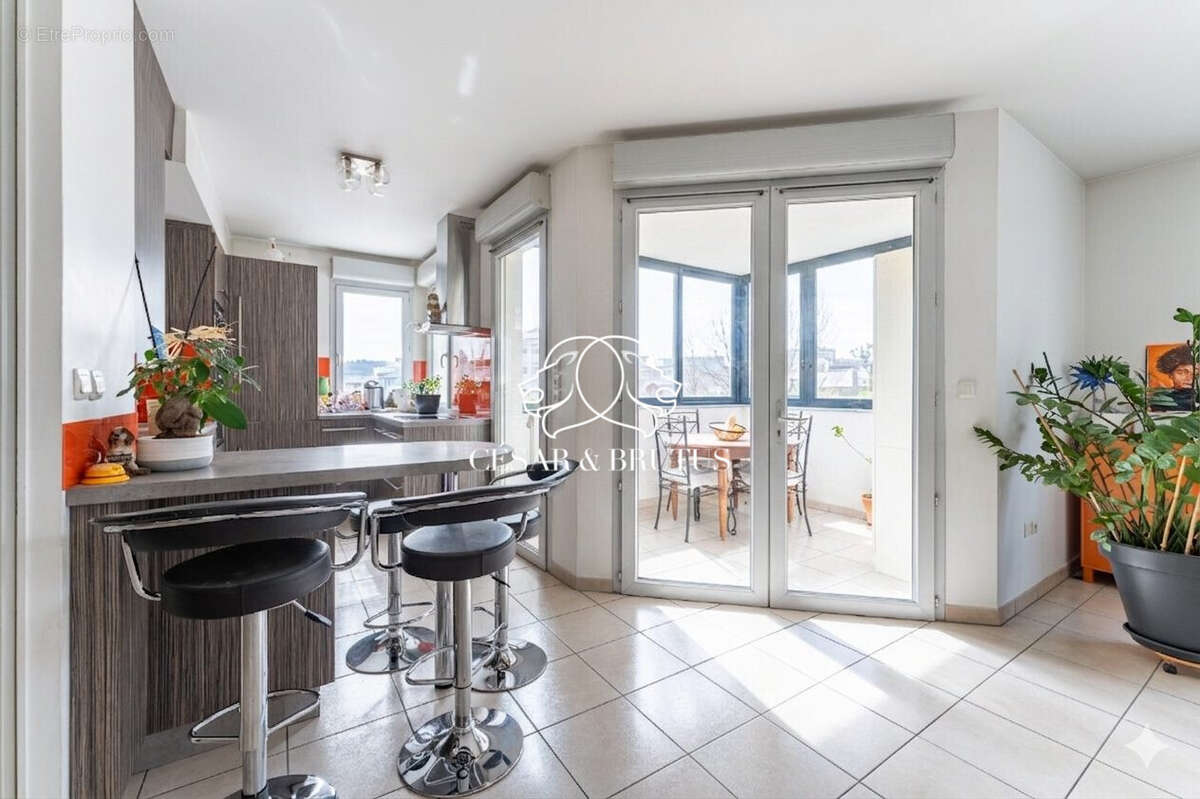 Appartement à LYON-7E