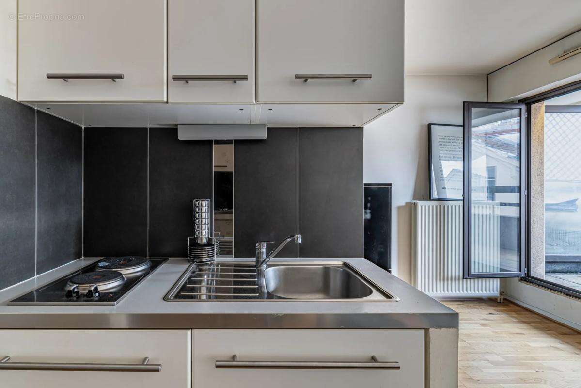 Appartement à SURESNES