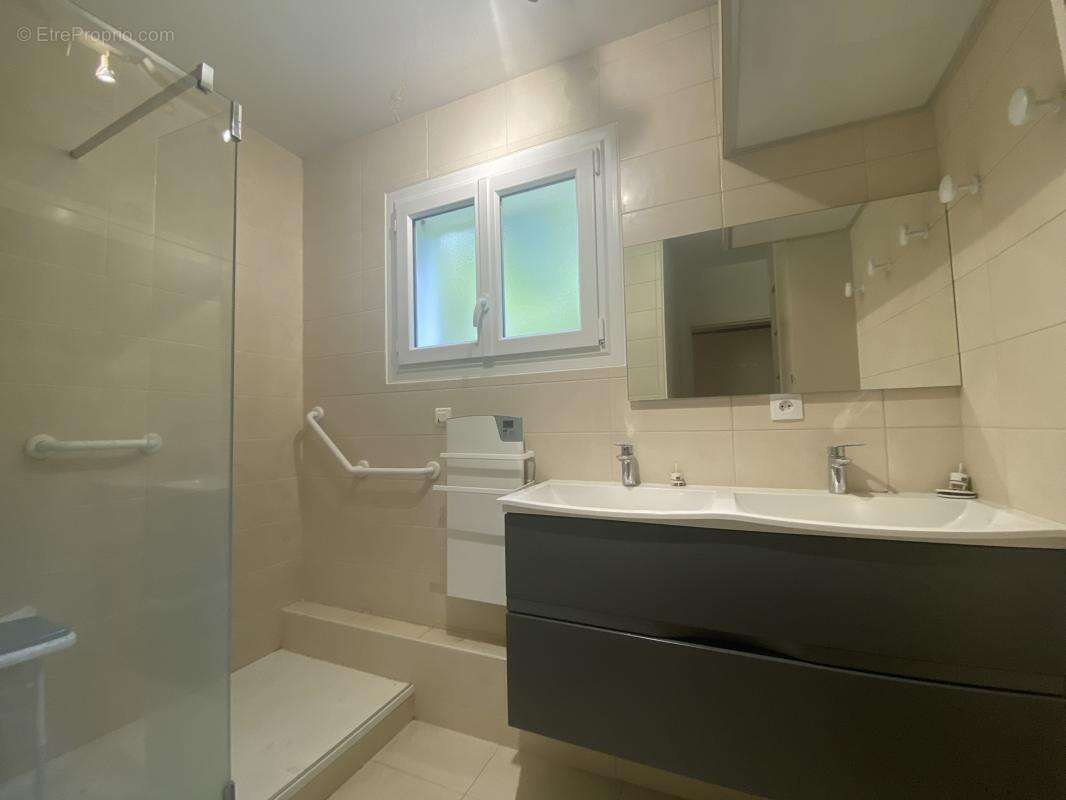 Appartement - photo 9
