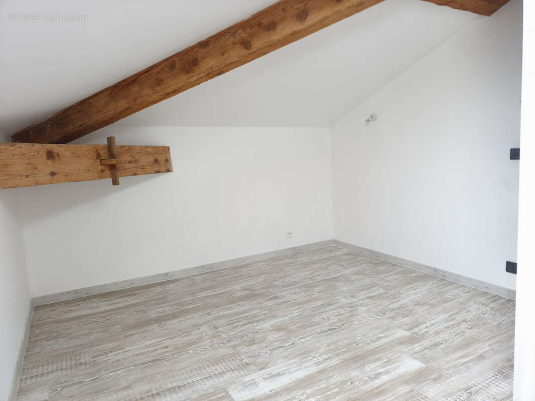 Appartement à MONTAGNY