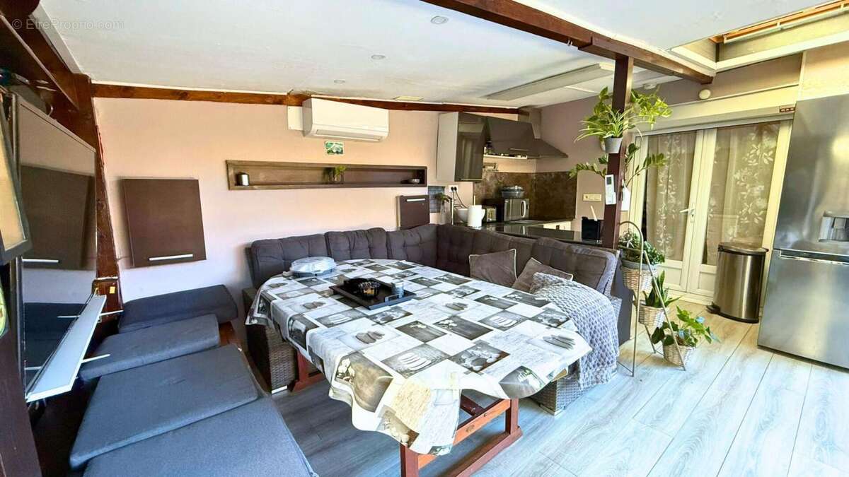 Appartement à SAINT-CYPRIEN