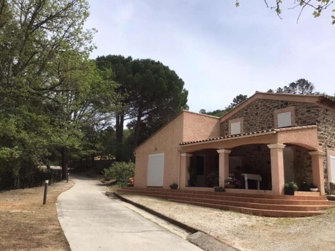 Photo 4 - Maison à BORMES-LES-MIMOSAS