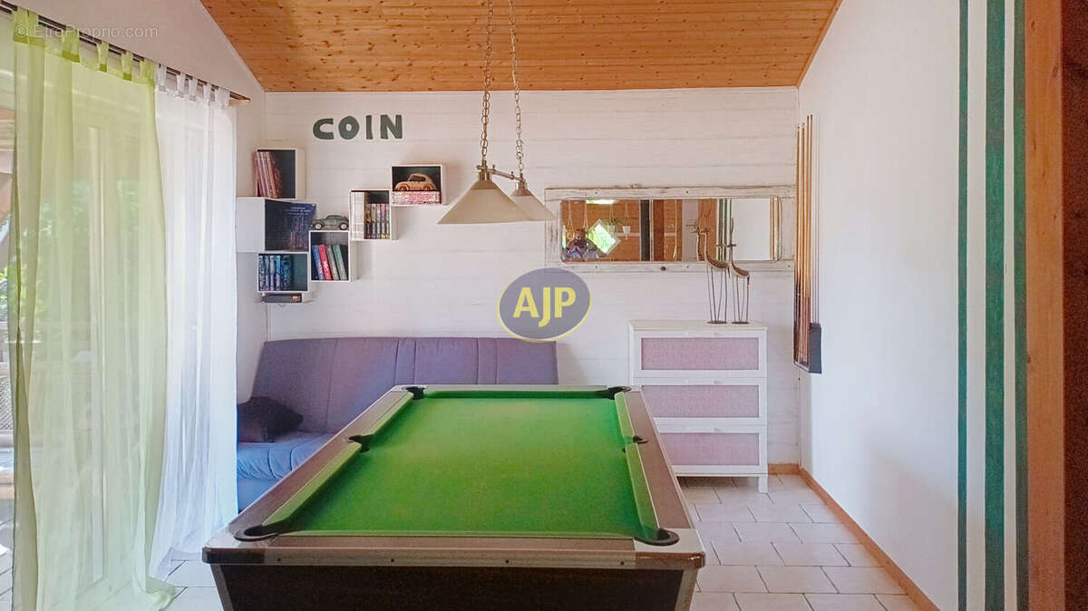 Maison à GAILLAN-EN-MEDOC