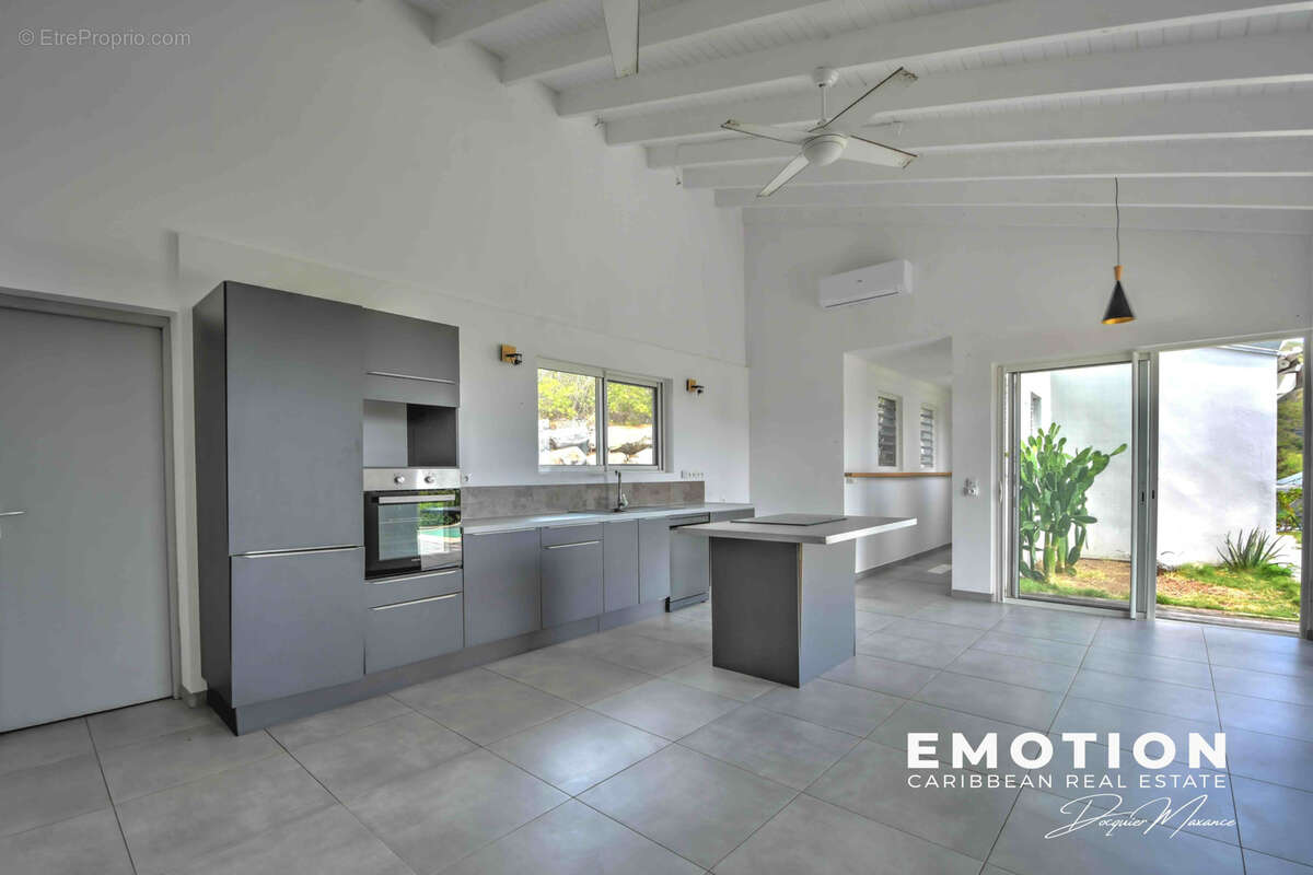 Maison à SAINT-MARTIN