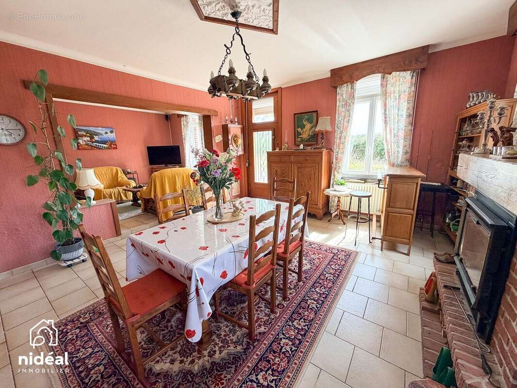 Maison à GOMMEGNIES