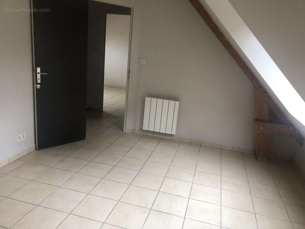 Maison à MINIAC-MORVAN