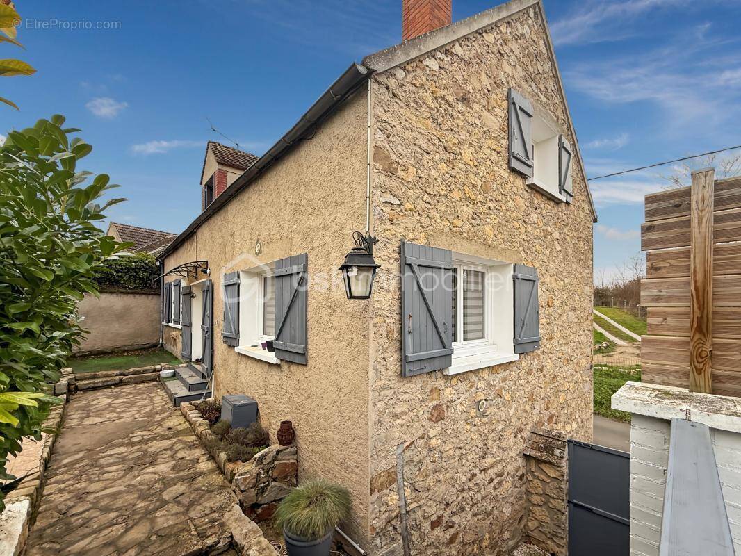 Maison à CHAMPIGNY
