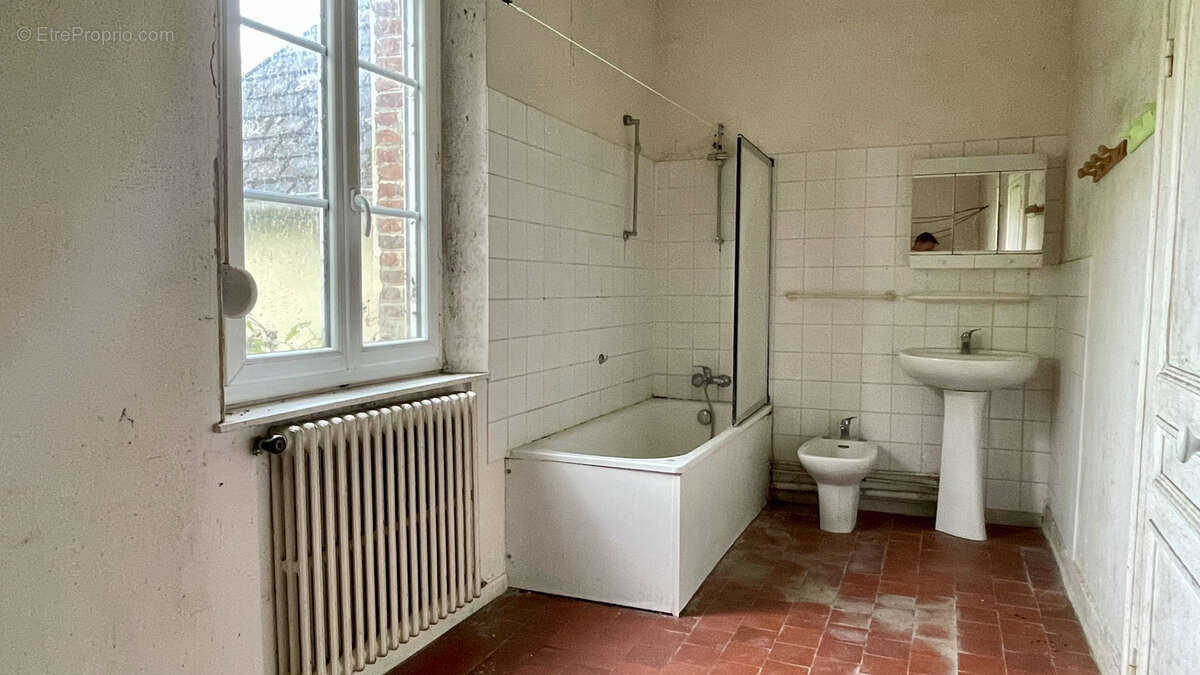 Ancien corps de ferme de caractère dont H.G Wells serait envieux - photo 12