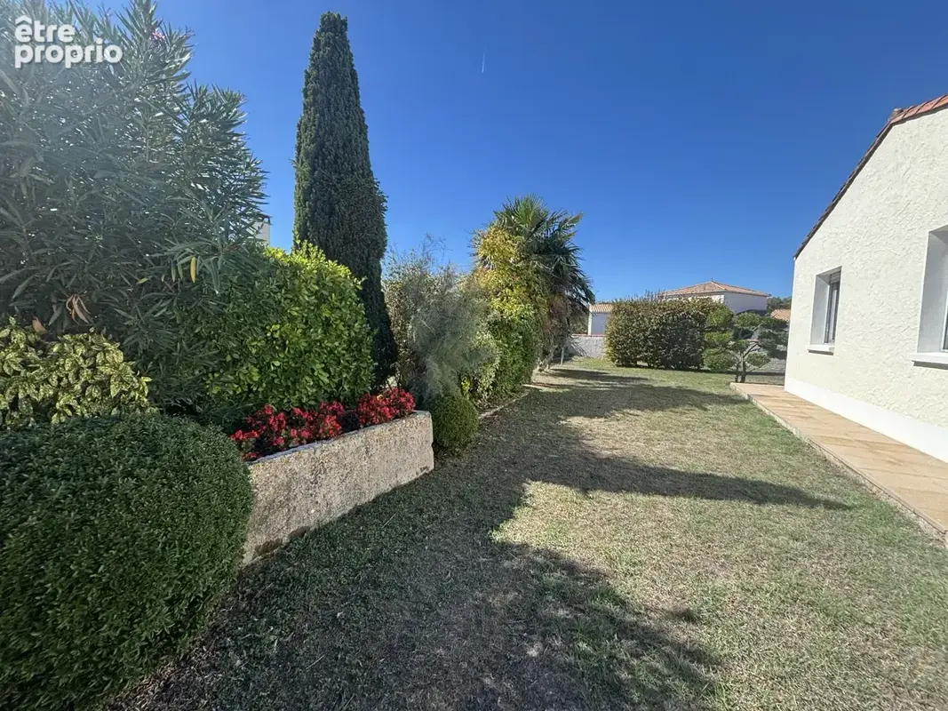 Maison 3 chambres + studio indépendant, double garage et grand jardin. - photo 22