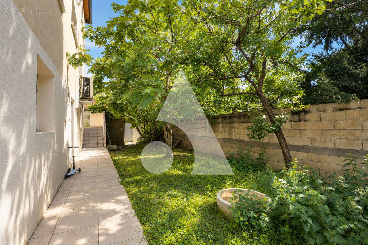 Appartement à NOISY-LE-SEC