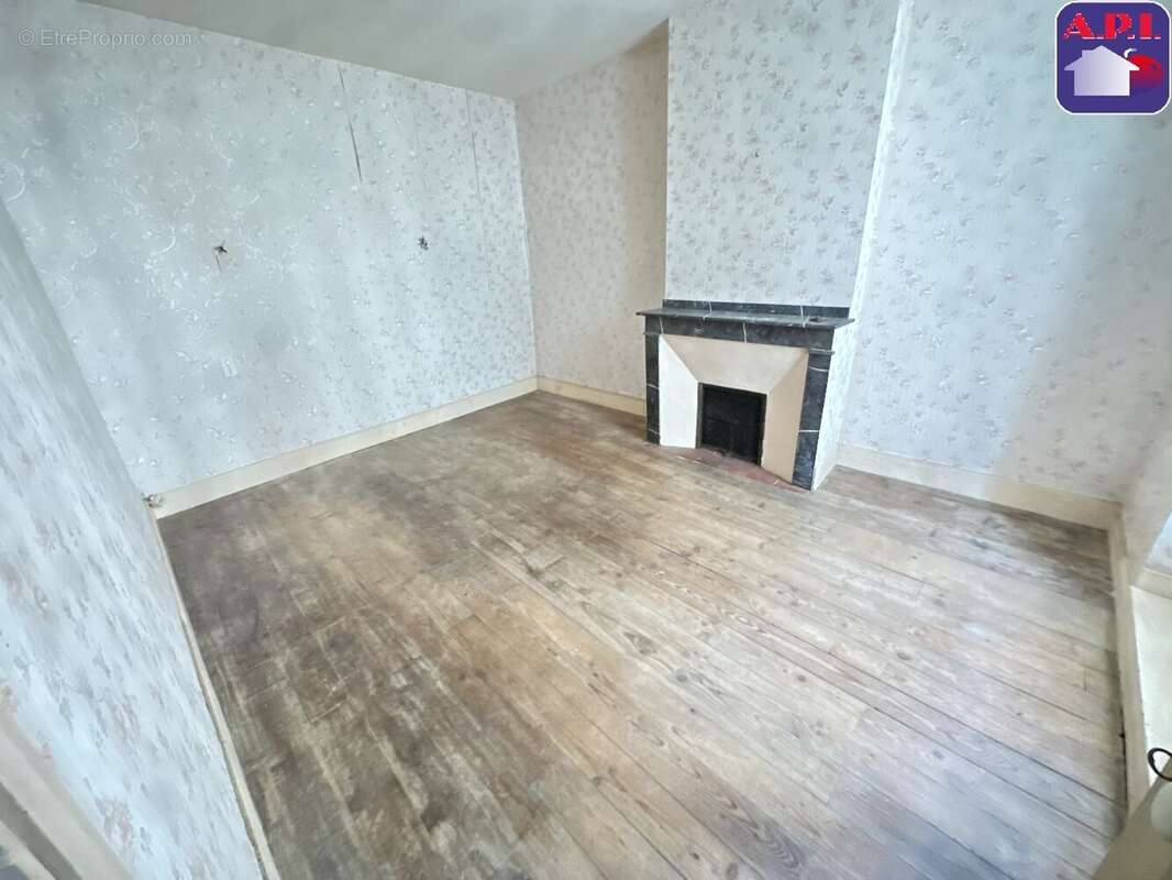 Maison à LA BASTIDE-DE-SEROU