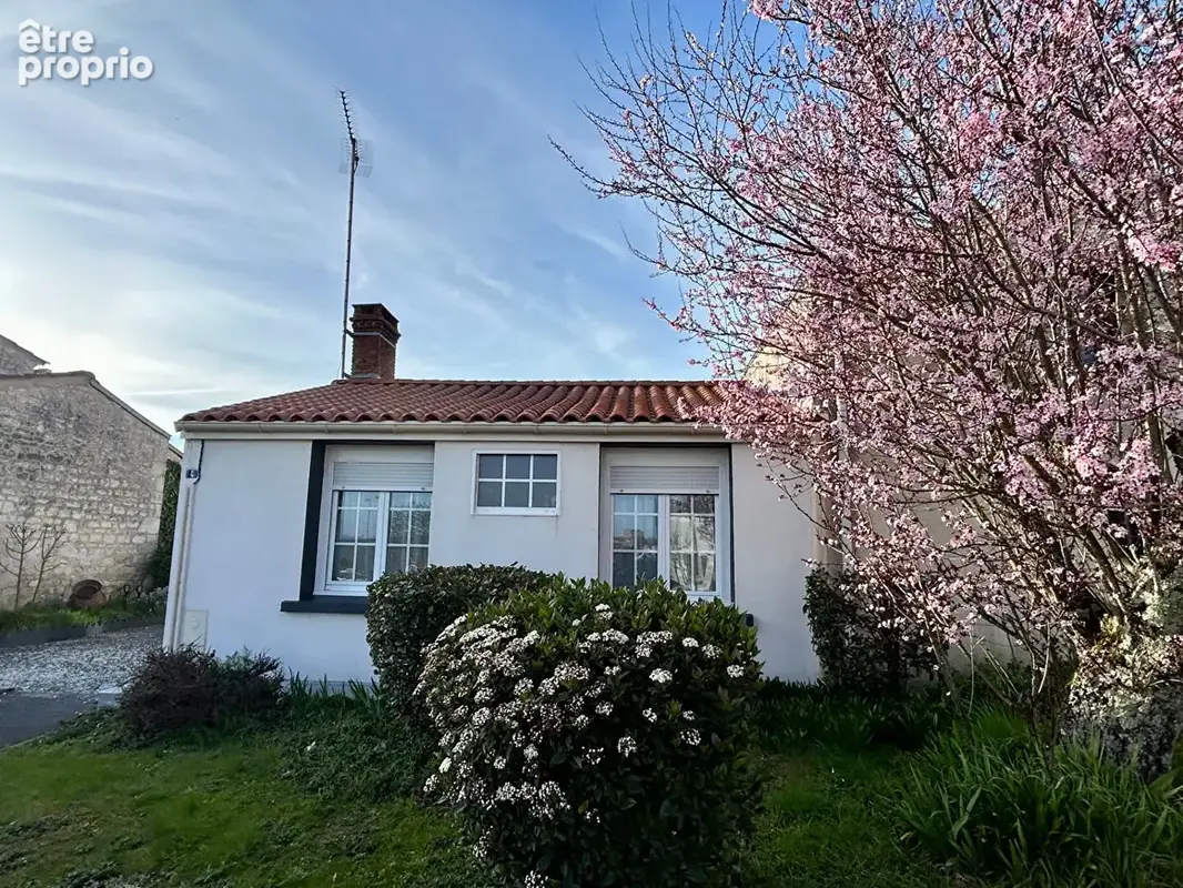 Maison lairoux - photo 1