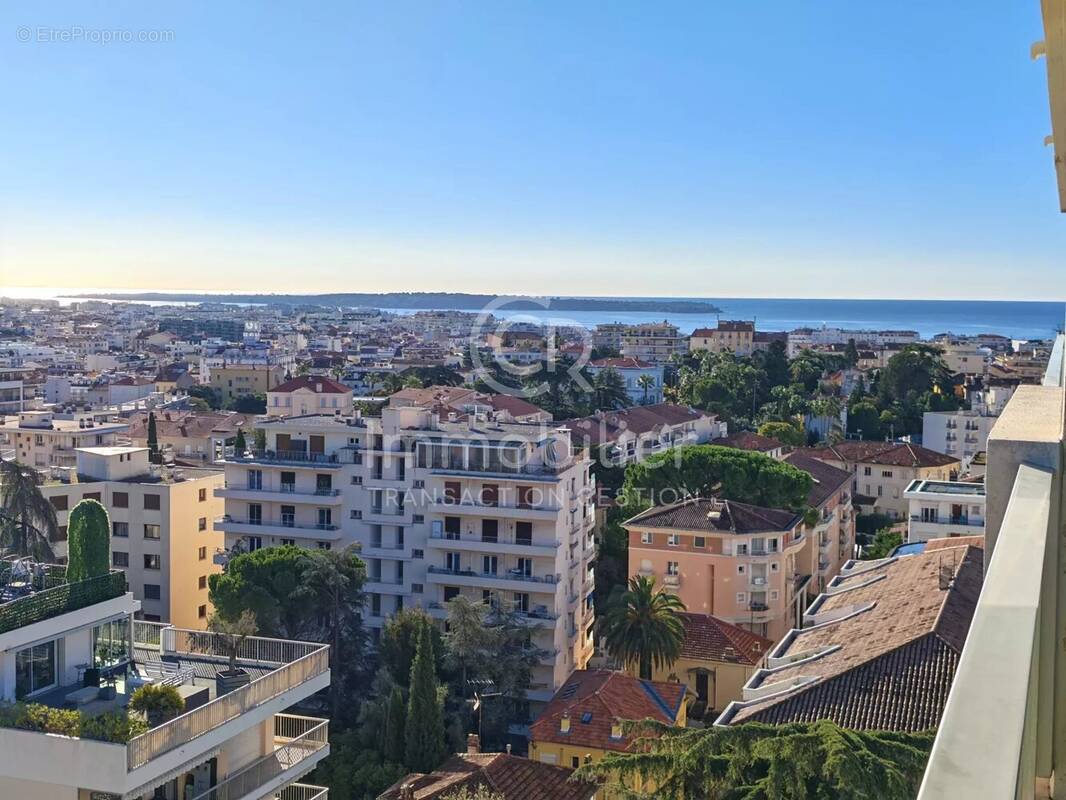 Appartement à CANNES