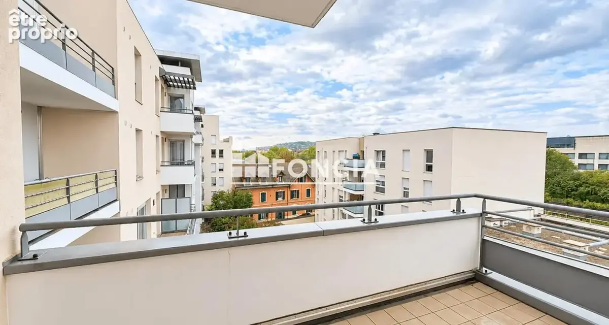 À vendre – appartement t4 de 87,17 m² avec double garage et cave – villefranche-sur-saône - photo 5