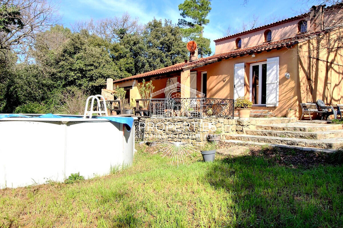 Maison à LA ROQUEBRUSSANNE