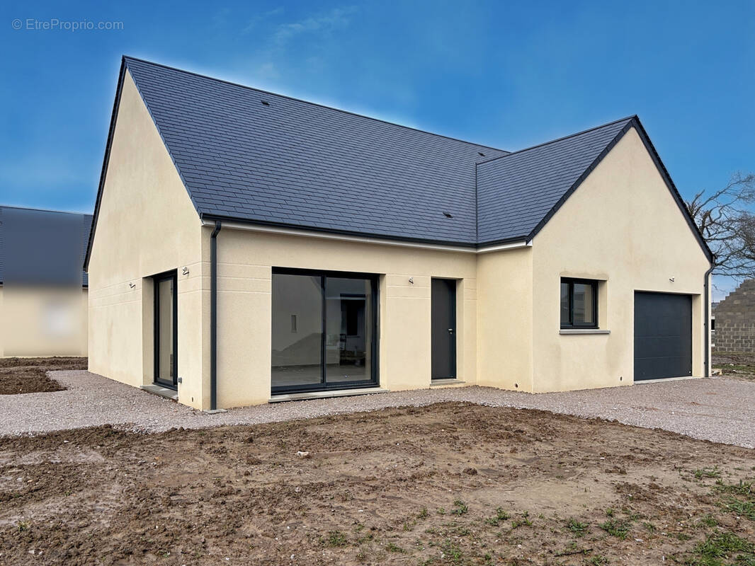 Maison à LA HAYE-DU-PUITS