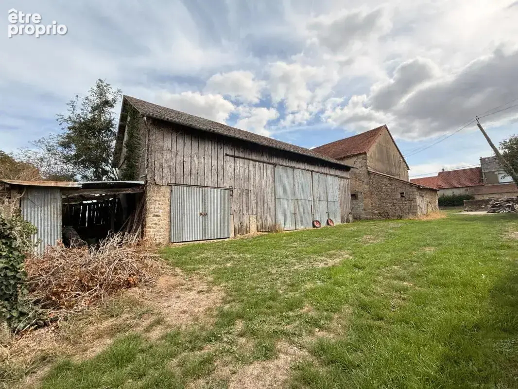 EN EXCLUSIVITE ! Propriété 2 maisons + dépendances sur 4700 m2 de terrain (ou 1ha8 si nécessaire) 88 000 € - photo 31