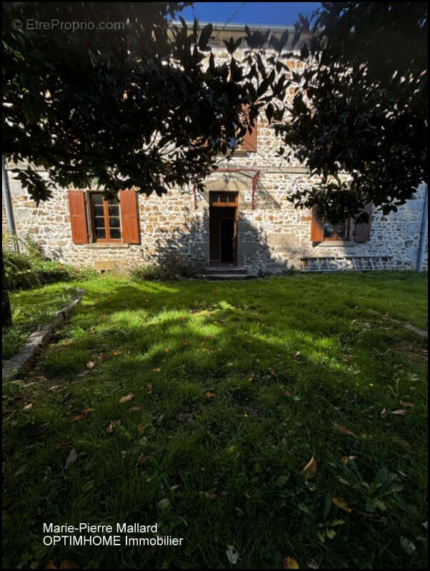 Maison à BOURGANEUF