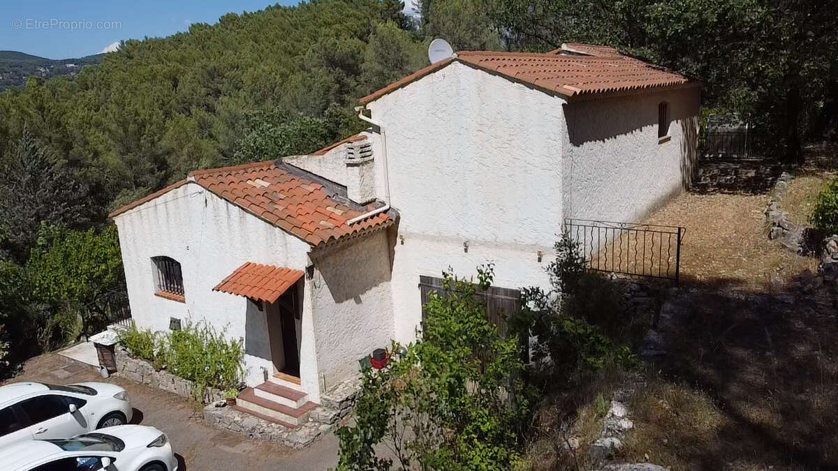Maison à TRANS-EN-PROVENCE