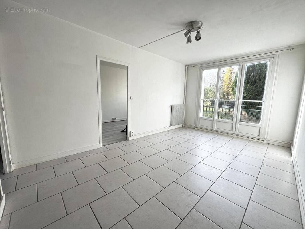 Appartement à CHAMPIGNY-SUR-MARNE