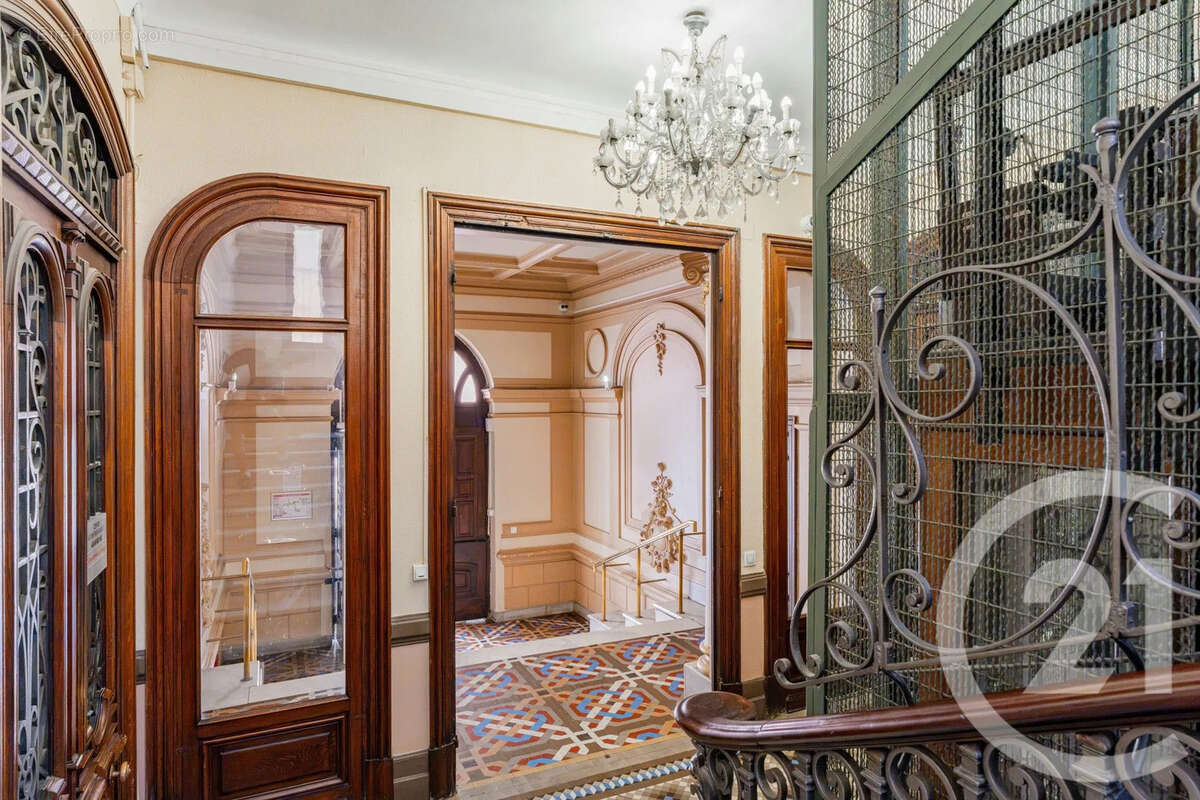 Appartement 270 m² à Nice  - photo 5