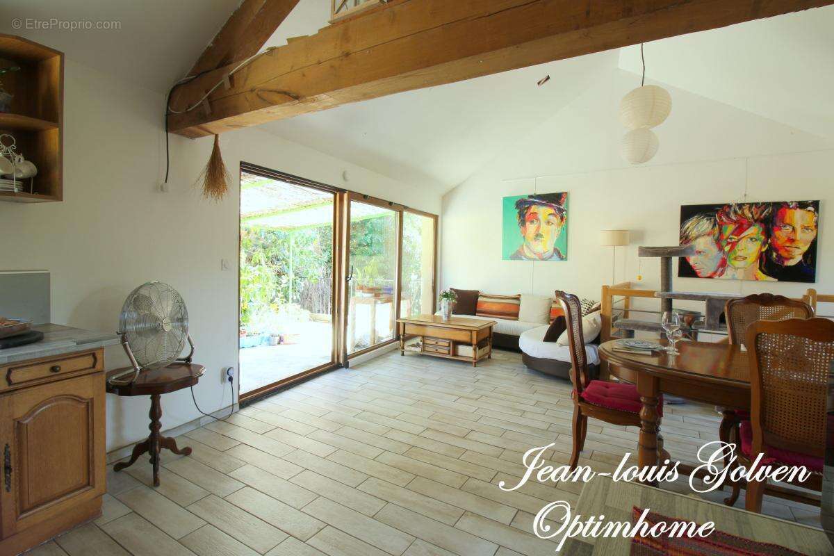 Maison de caractère avec terrasse panoramique -PLAISANCE (12) - photo 3